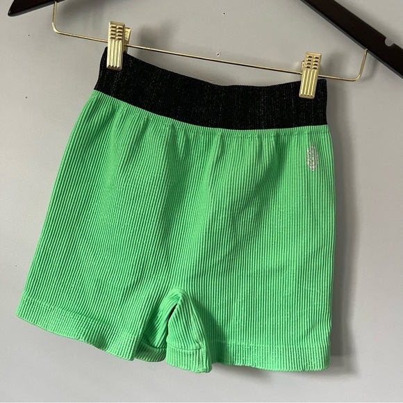 FP Movement By Free People Prajna Fresh Cut Green Ribbed Yoga Shorts Sz M/L NWT - Picture 8 of 16